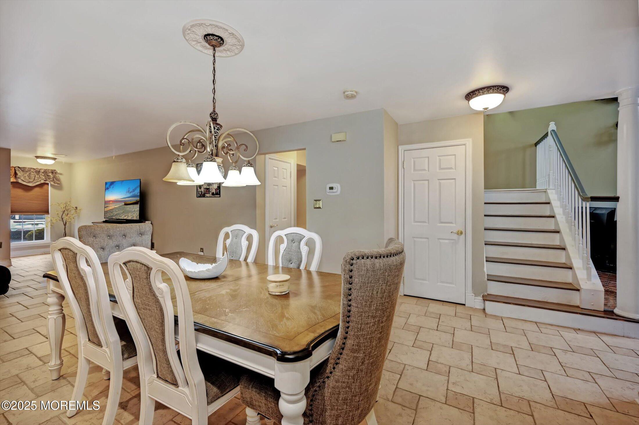 1506 King George Lane 1598