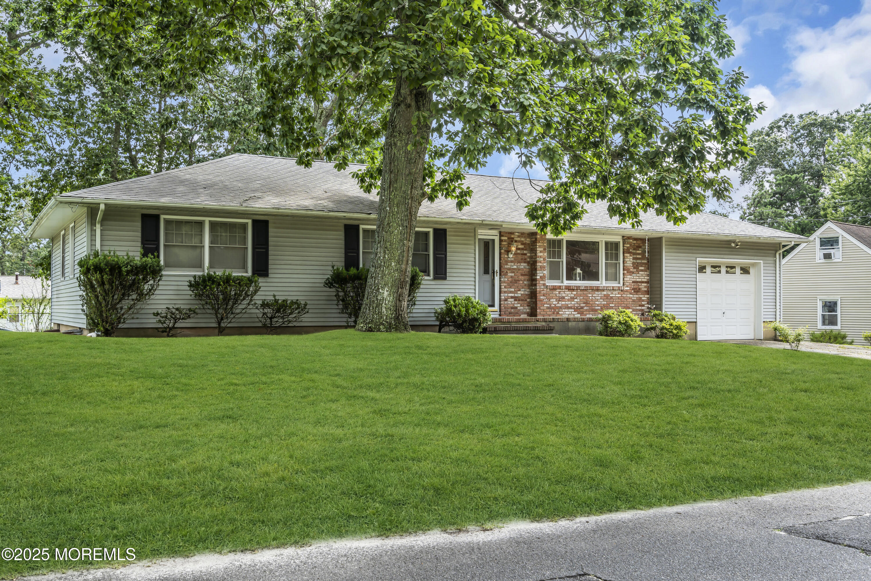 355 Constitution Drive