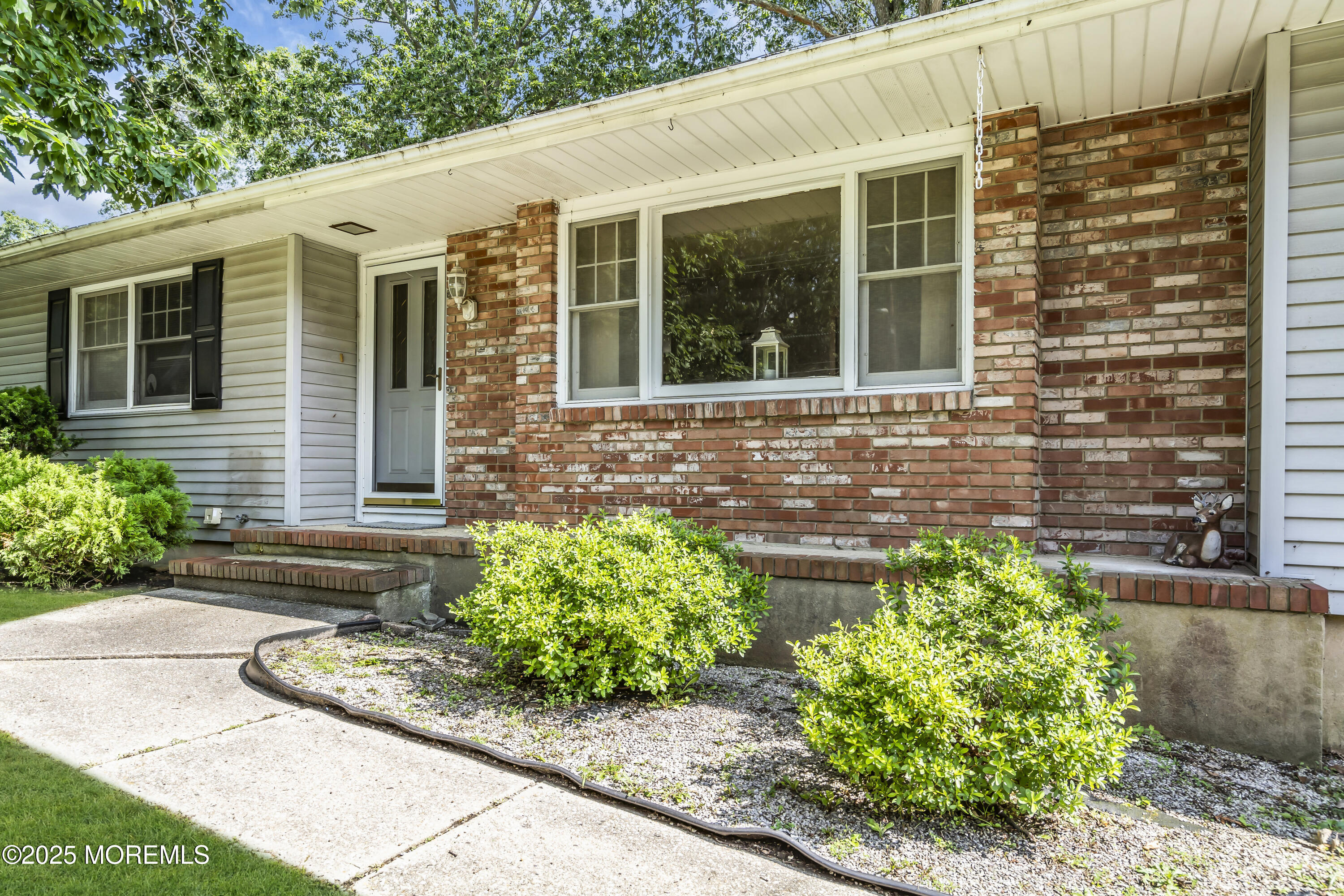 355 Constitution Drive