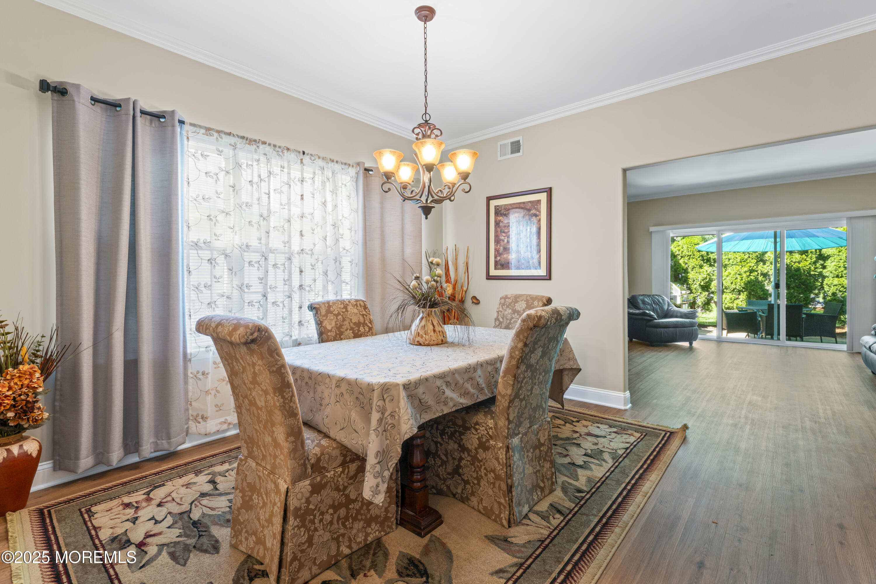 4 Edgeworth Circle
