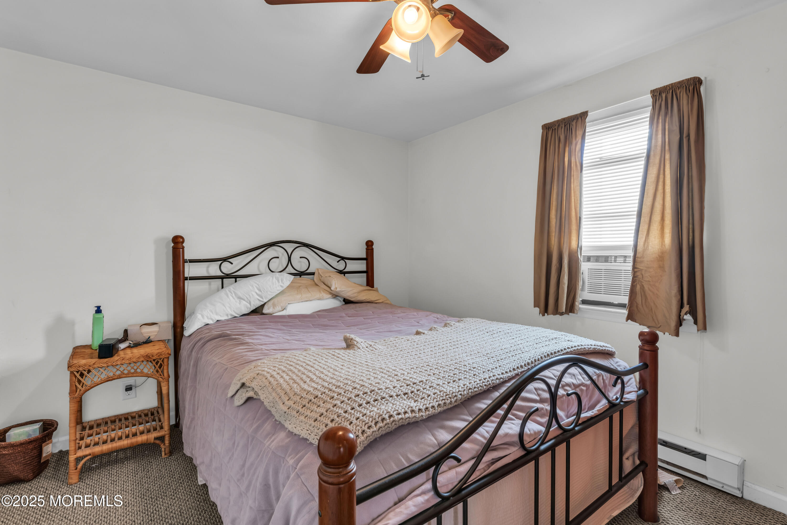 16 Carteret Avenue