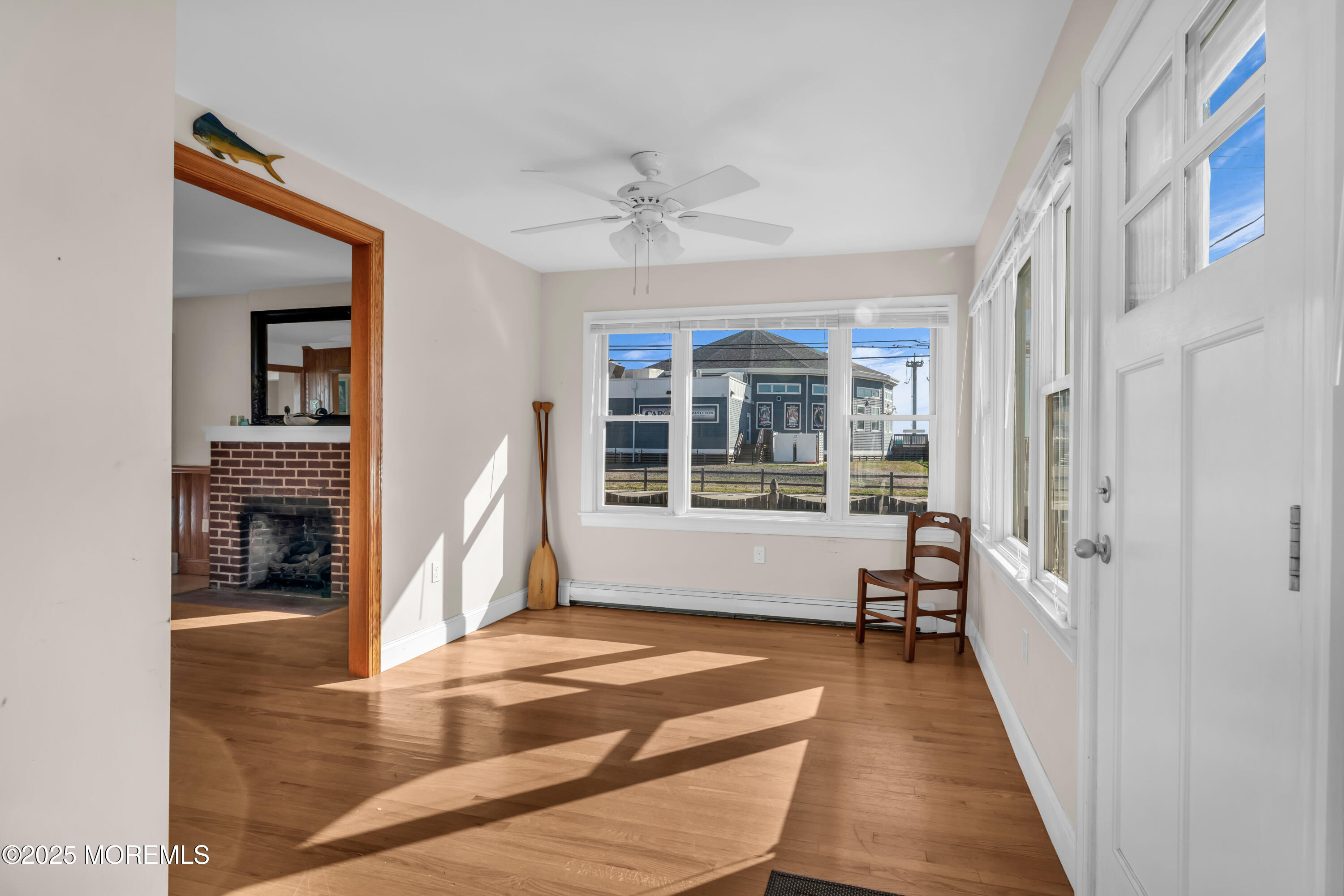 16 Carteret Avenue