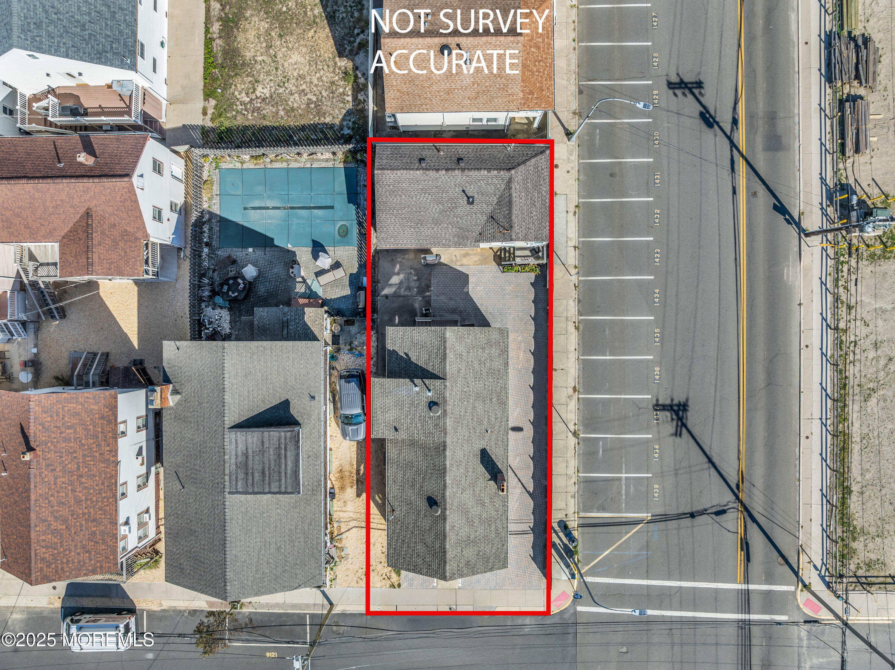 16 Carteret Avenue