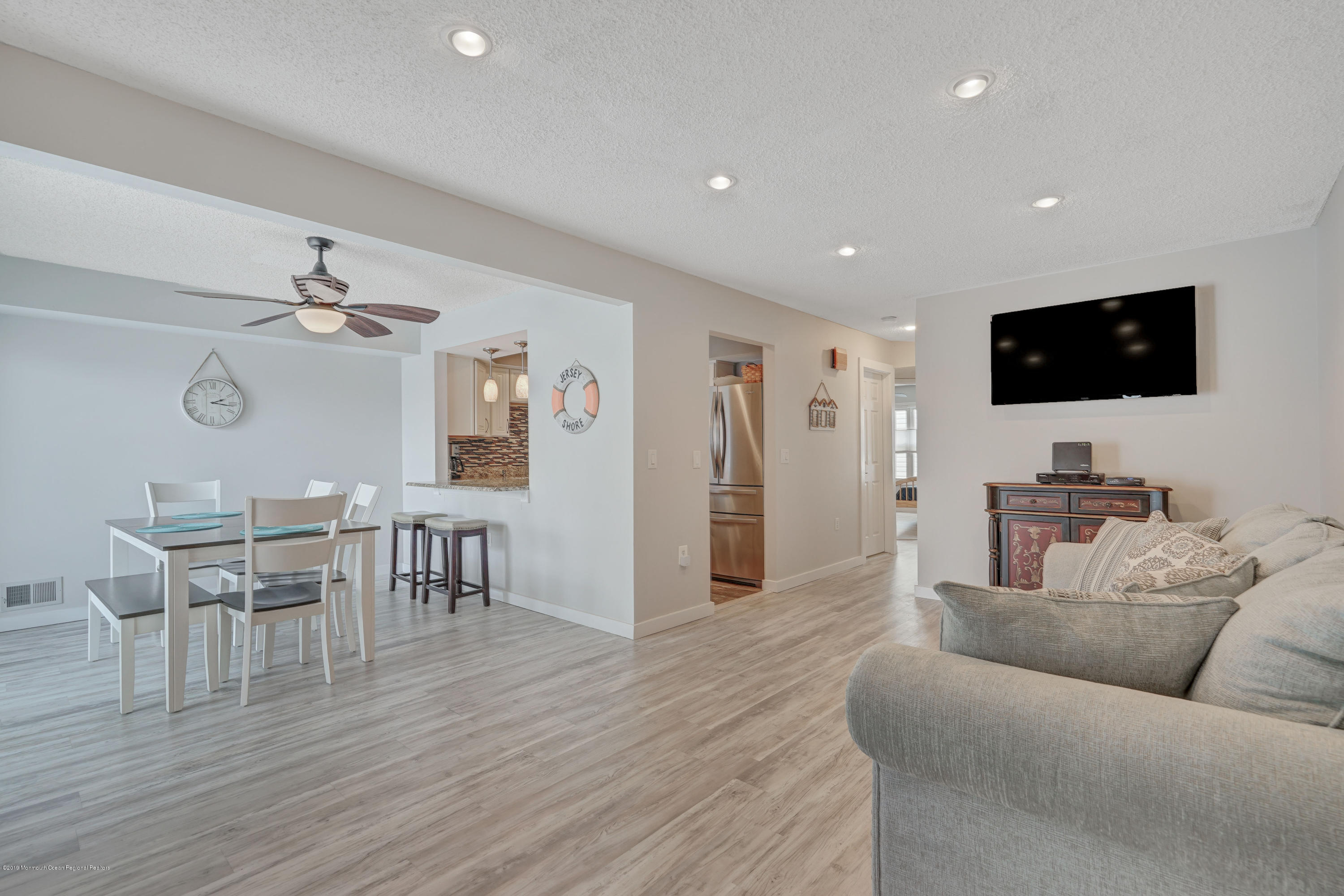 42 Hamilton Avenue B11