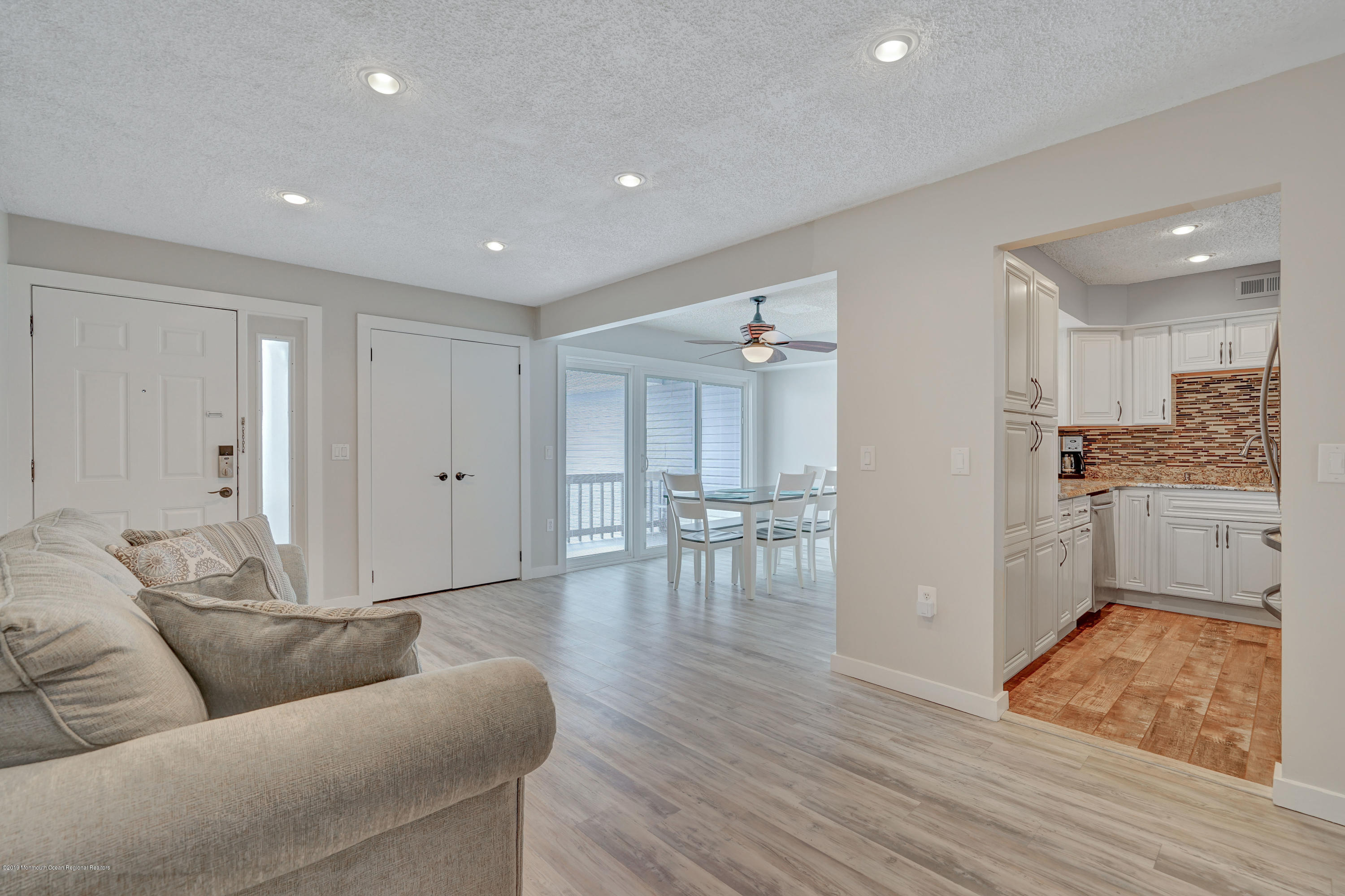42 Hamilton Avenue B11