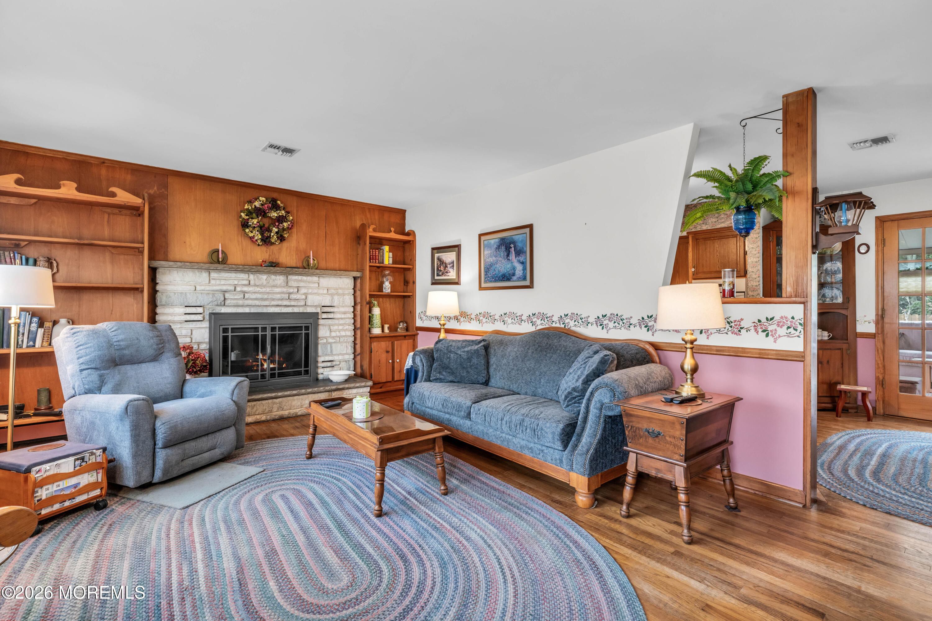 511 Robinhood Road
