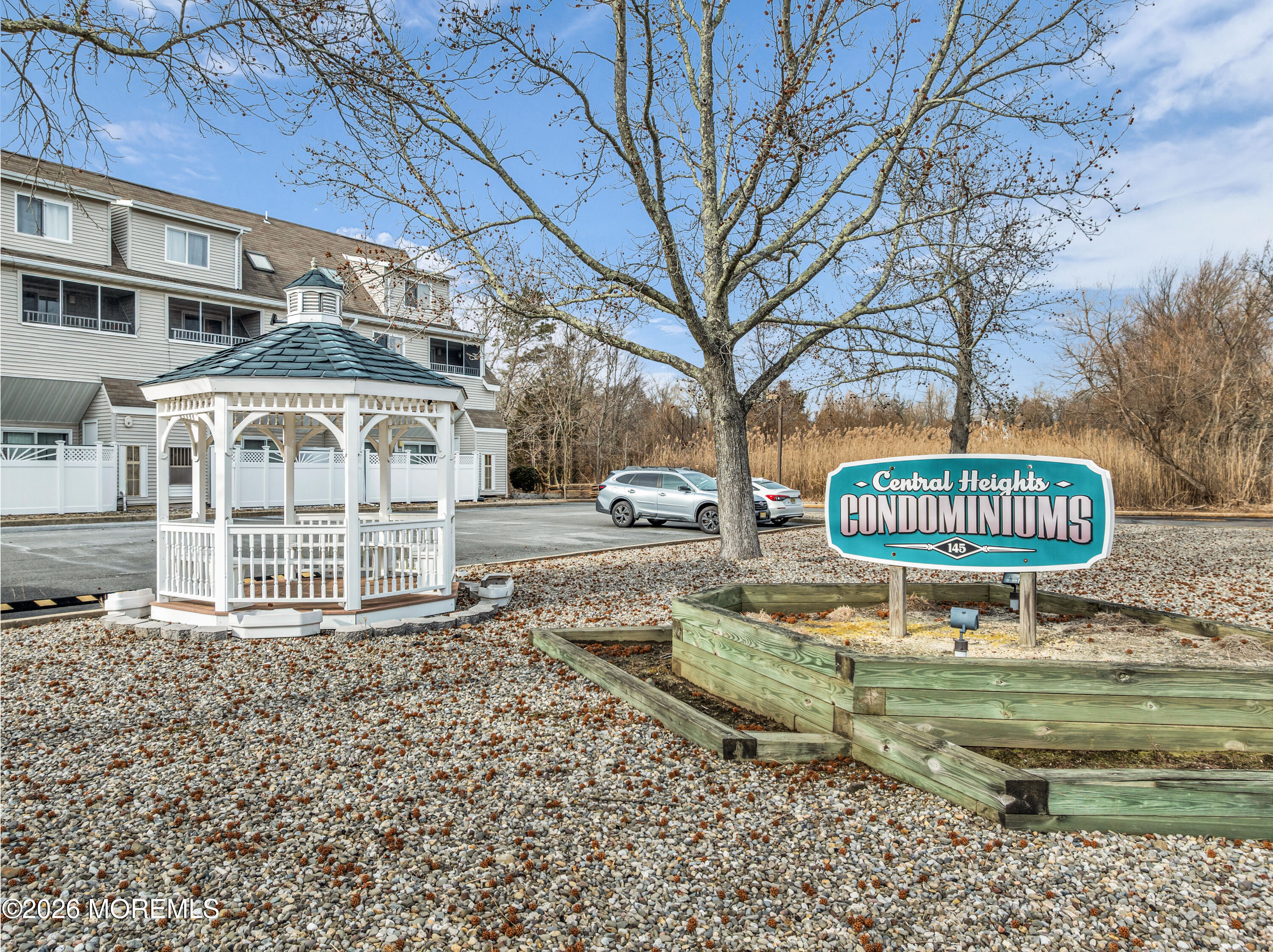 145 Central Avenue 6B