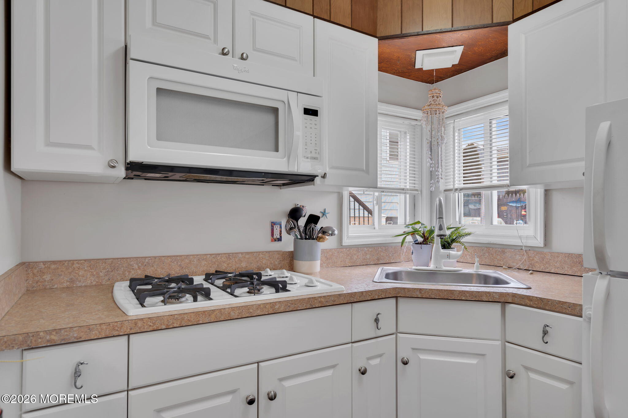 109 W Chadwick Way