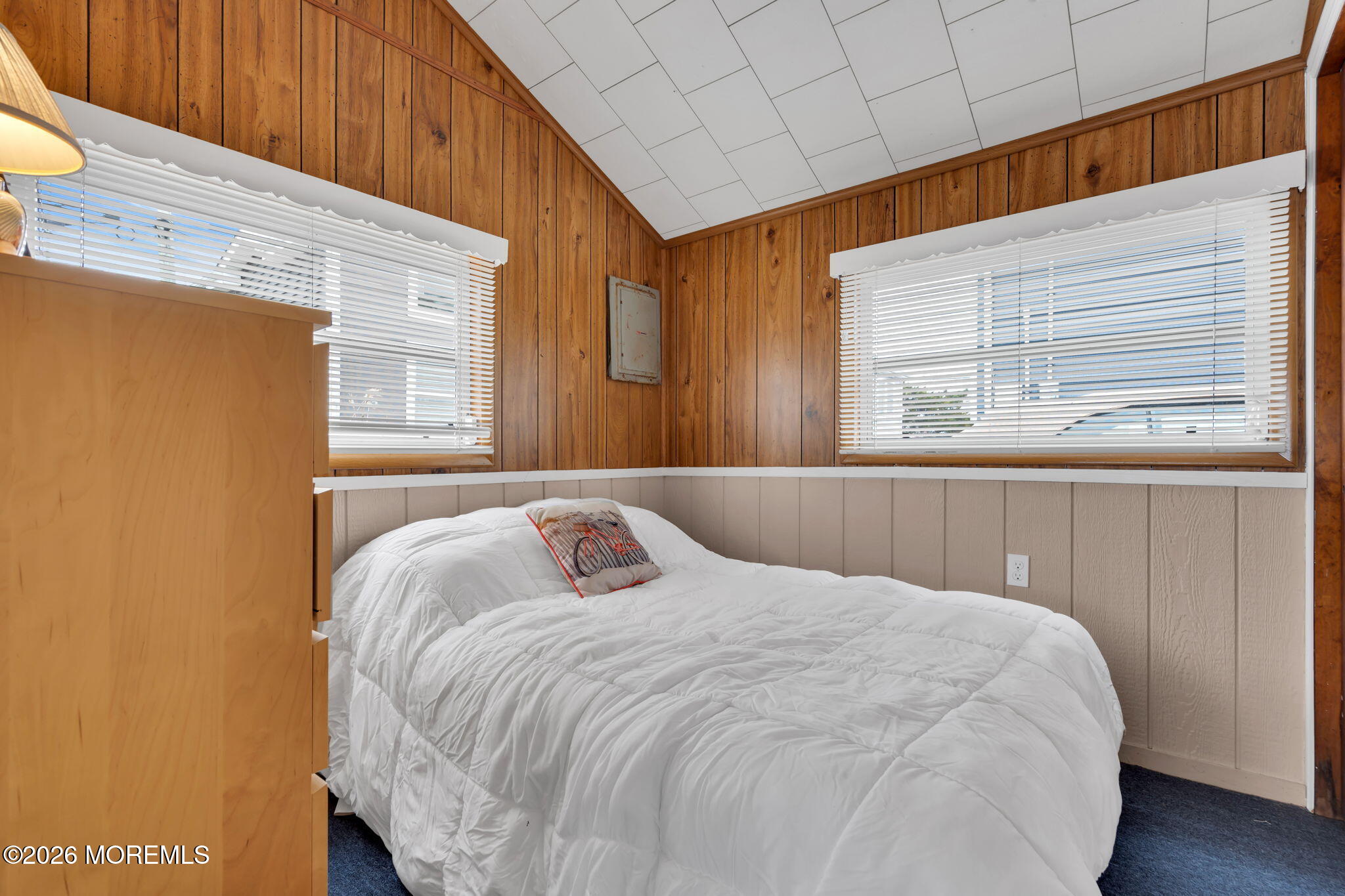 109 W Chadwick Way