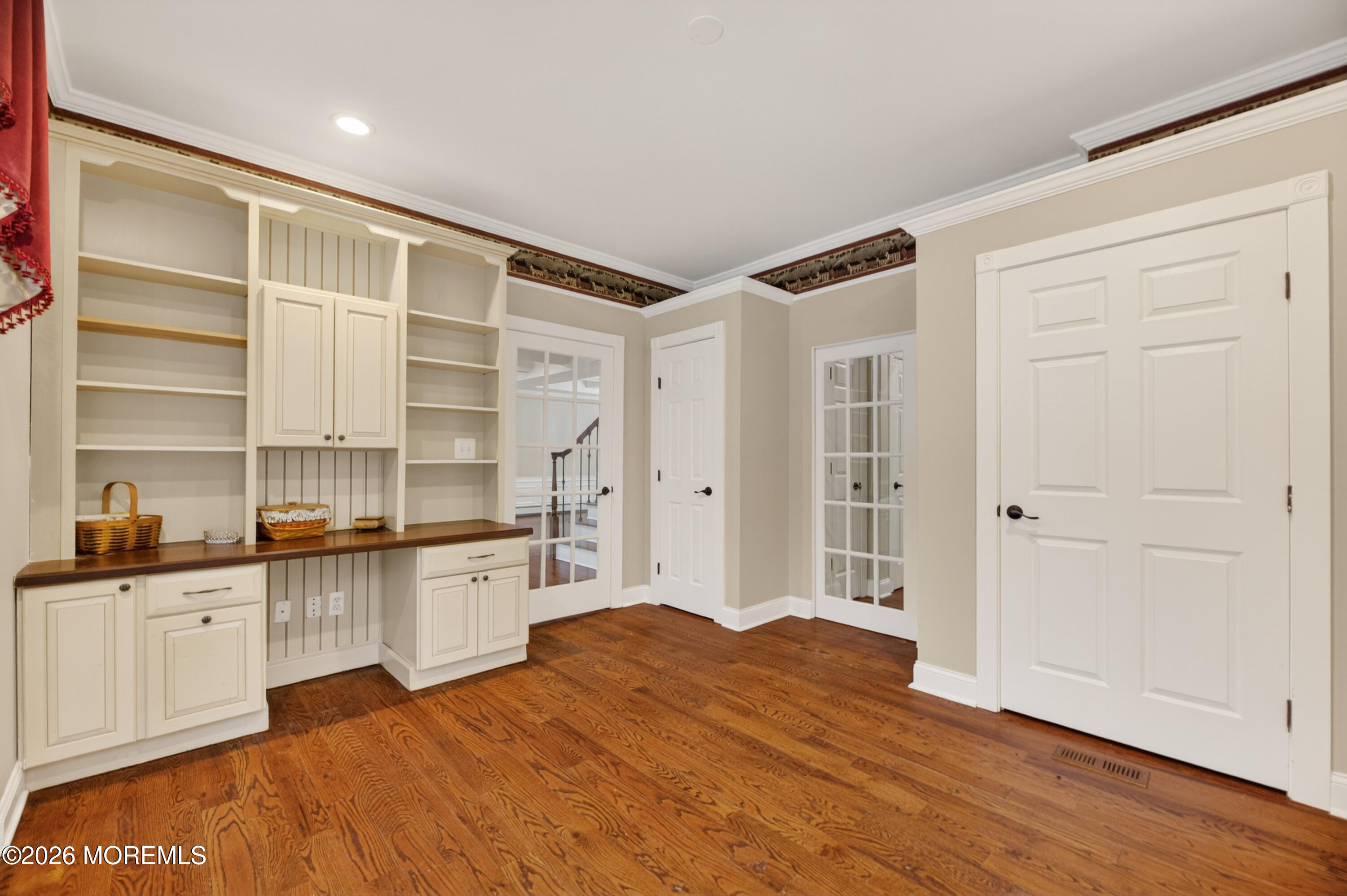 27 Carrs Tavern Road