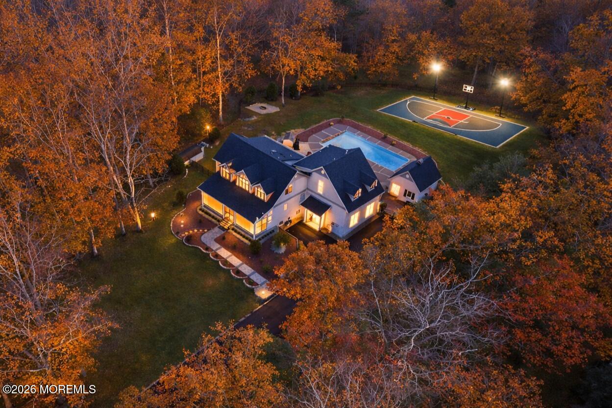 27 Carrs Tavern Road
