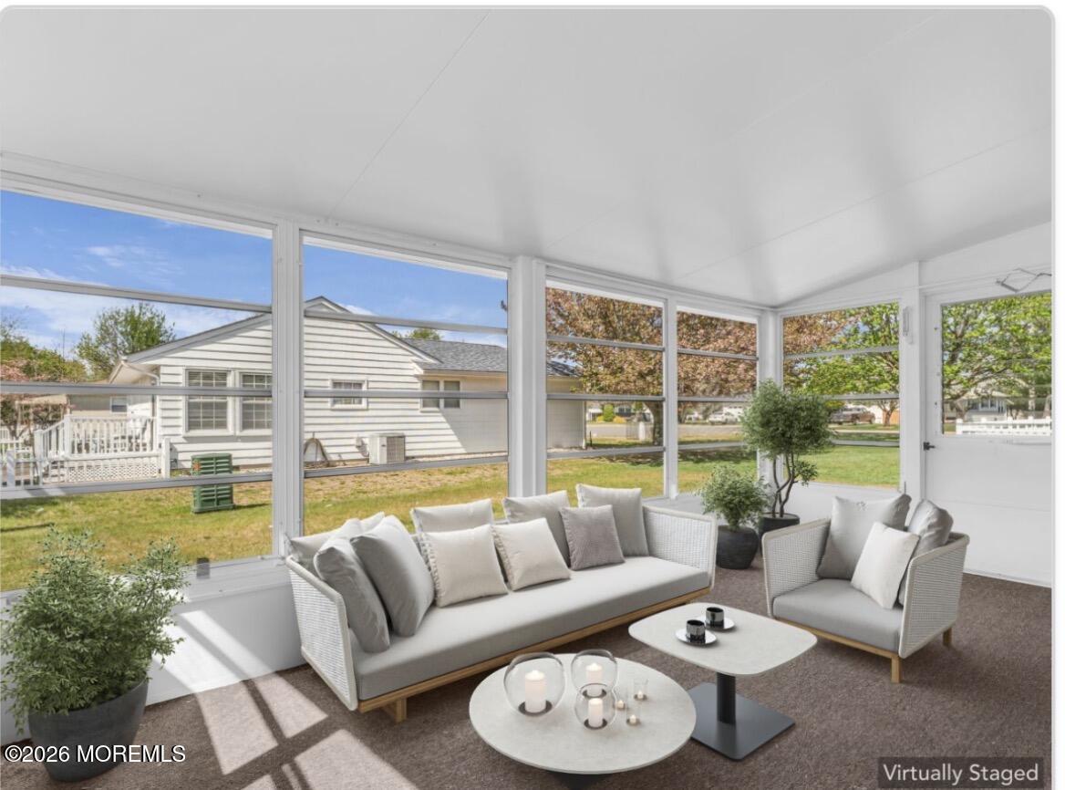 324 Saint Thomas Drive