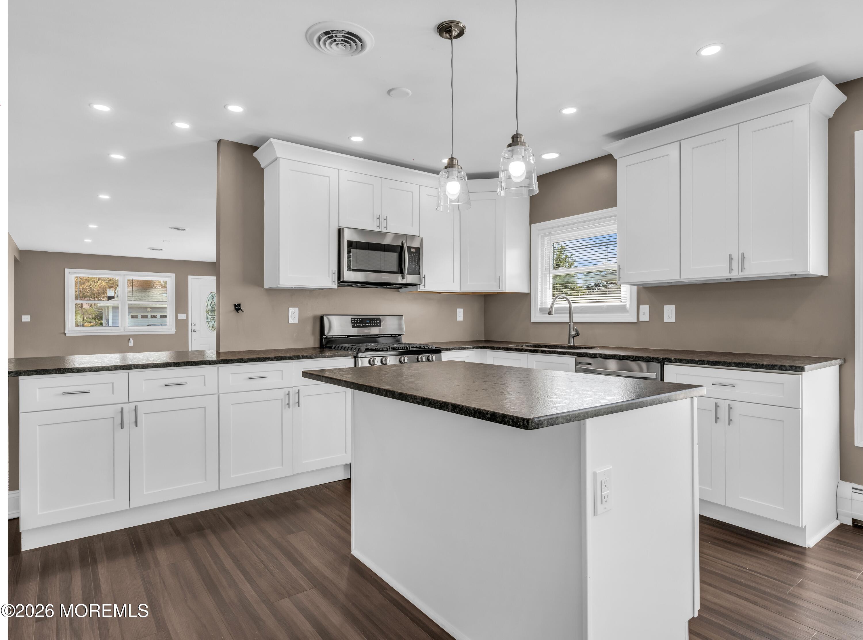324 Saint Thomas Drive