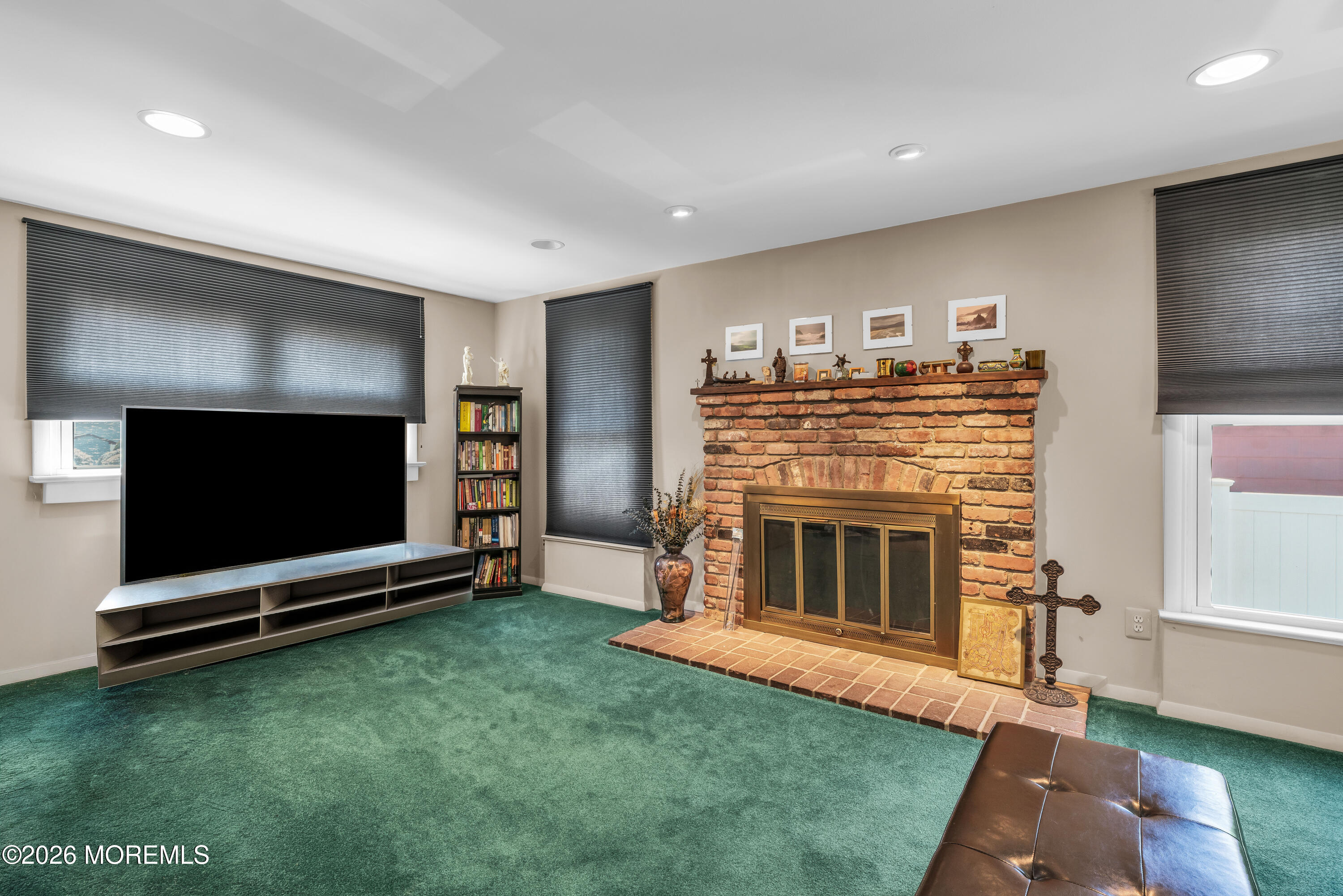 900 Cable Avenue