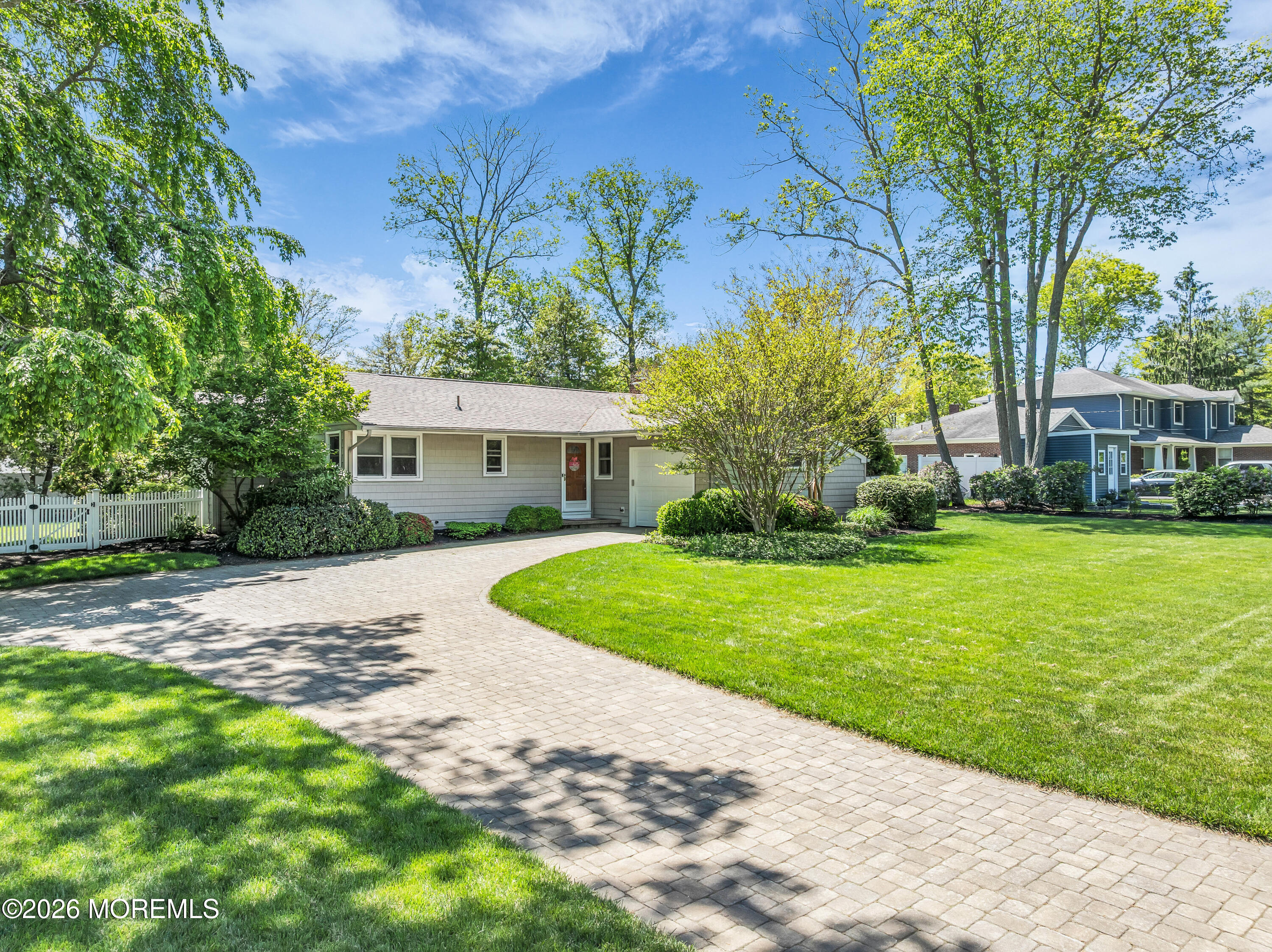 439 Monmouth Avenue