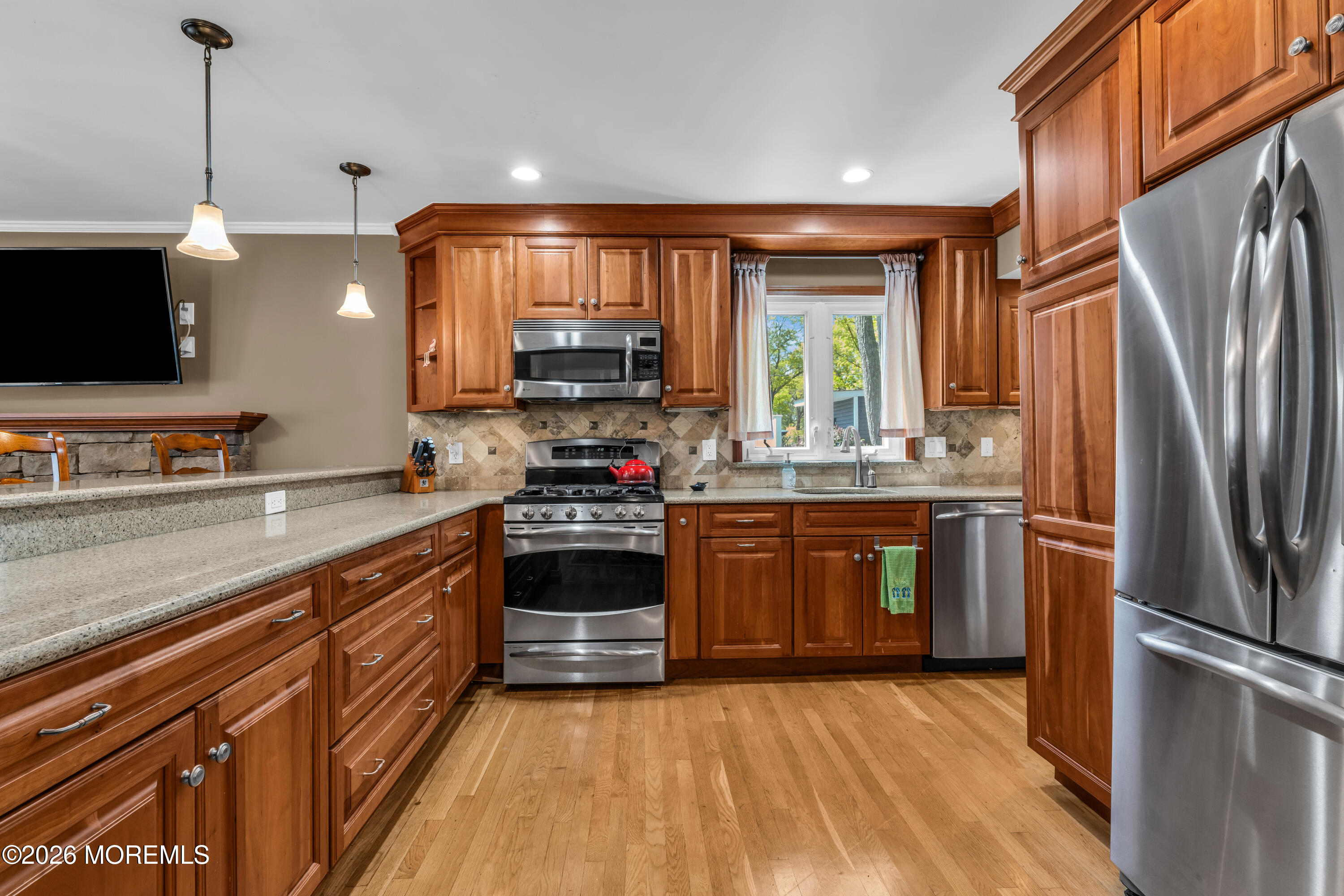 439 Monmouth Avenue