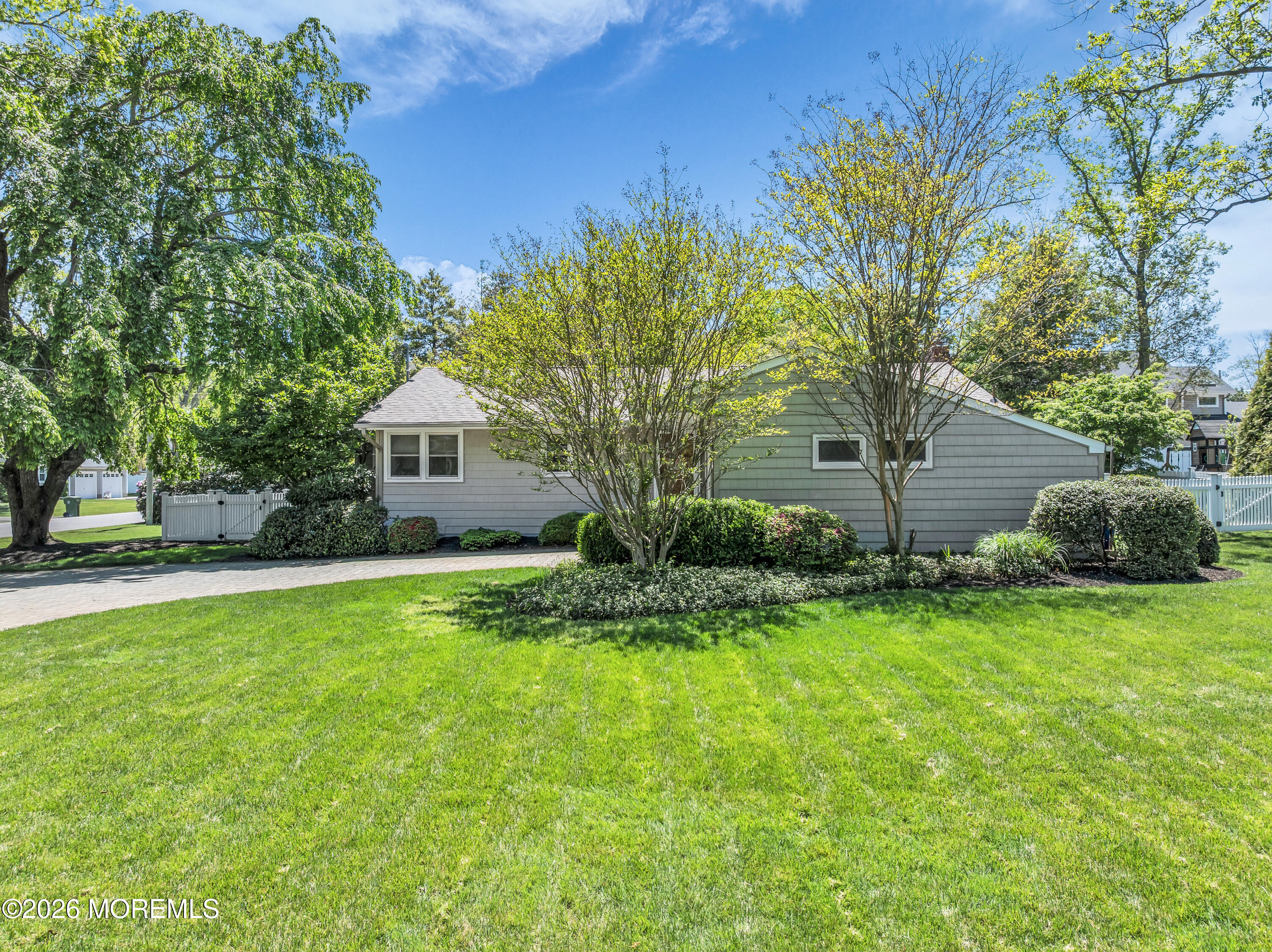 439 Monmouth Avenue