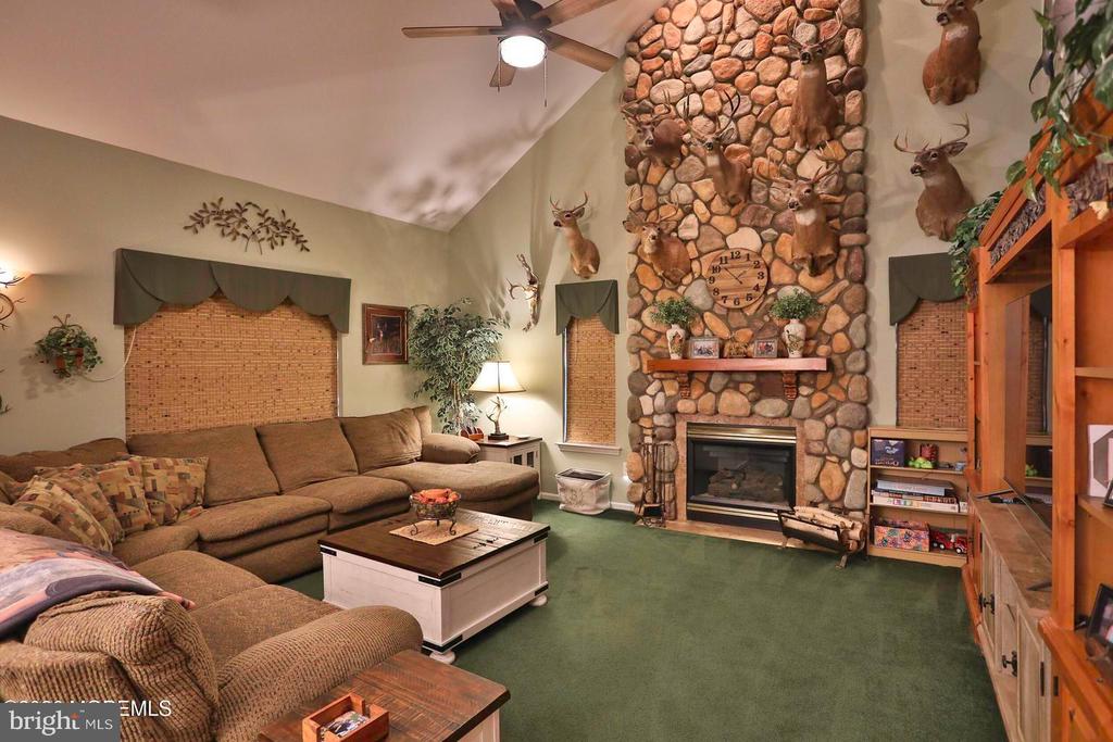486 MERMAID DRIVE