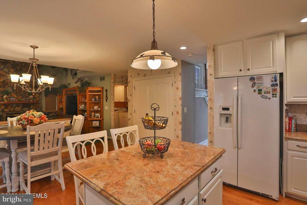 486 MERMAID DRIVE