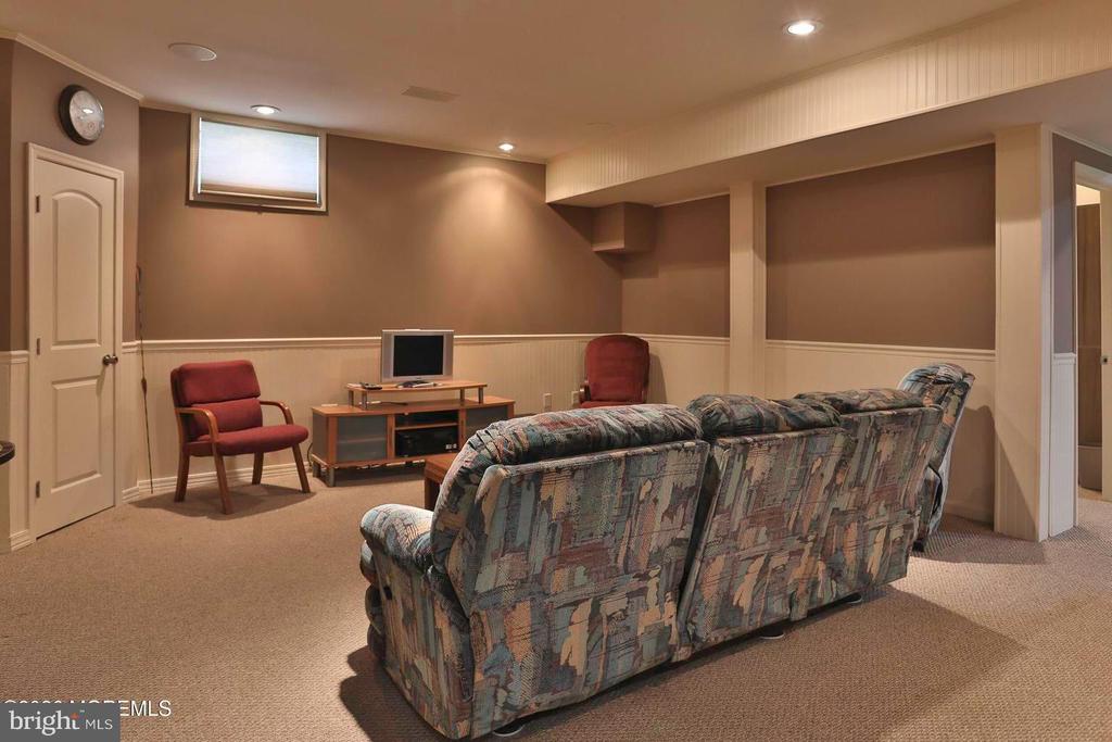 486 MERMAID DRIVE
