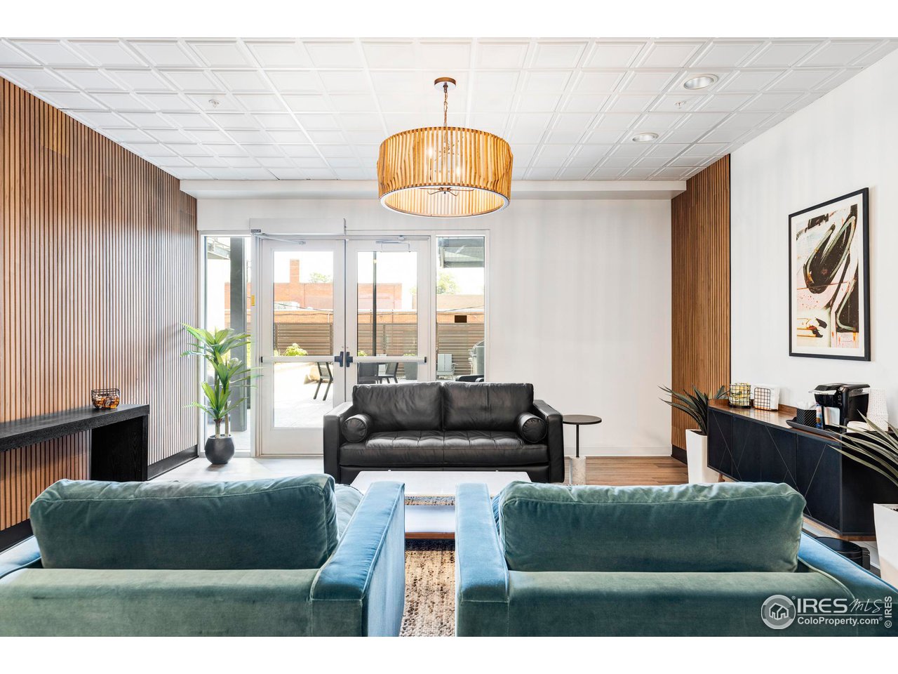 1707 Walnut St 303