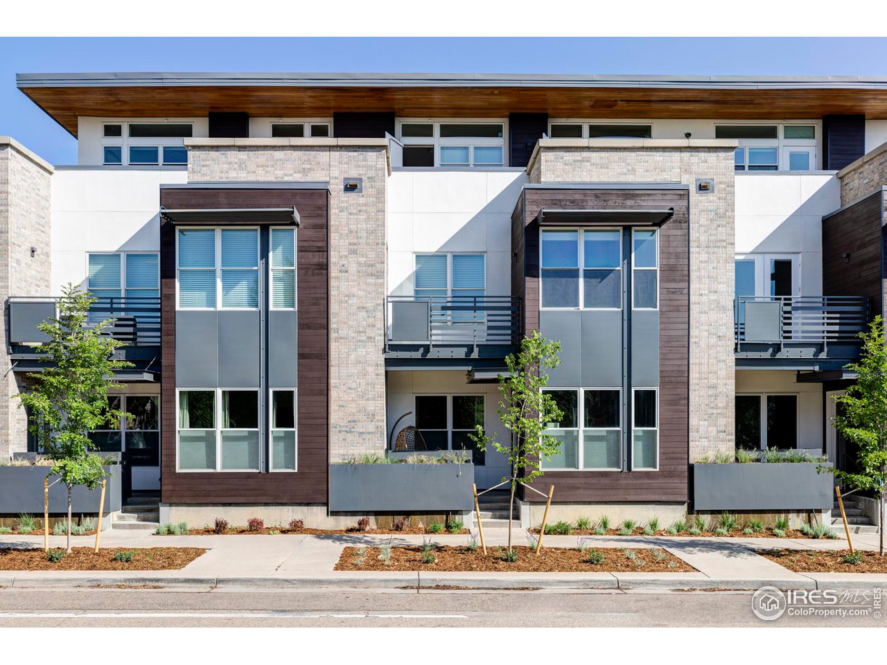 1707 Walnut St 303