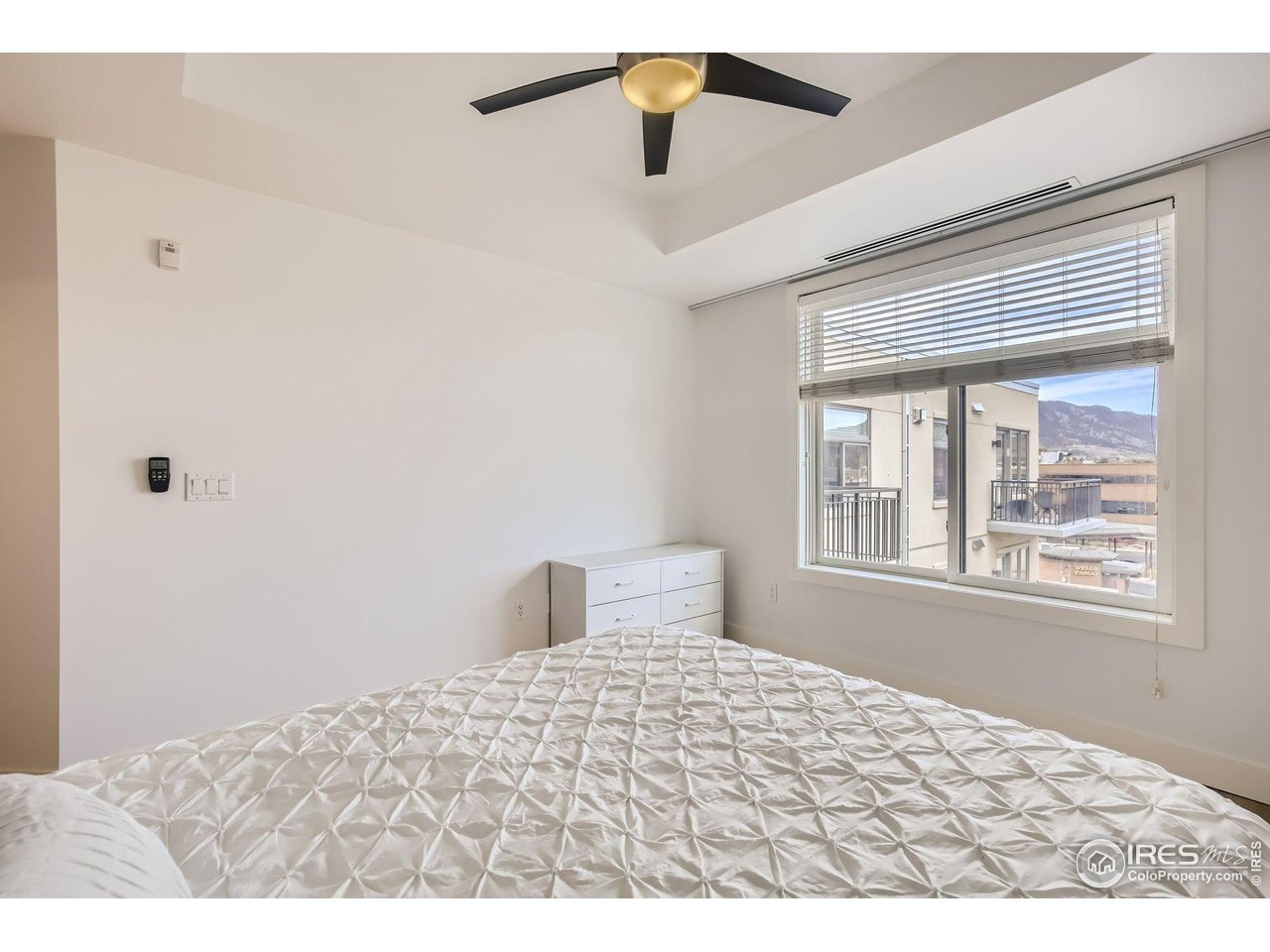 3301 Arapahoe Ave 402