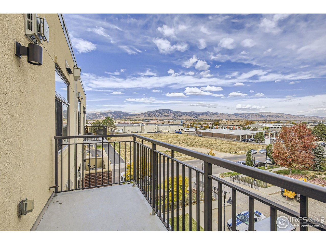 3301 Arapahoe Ave 402