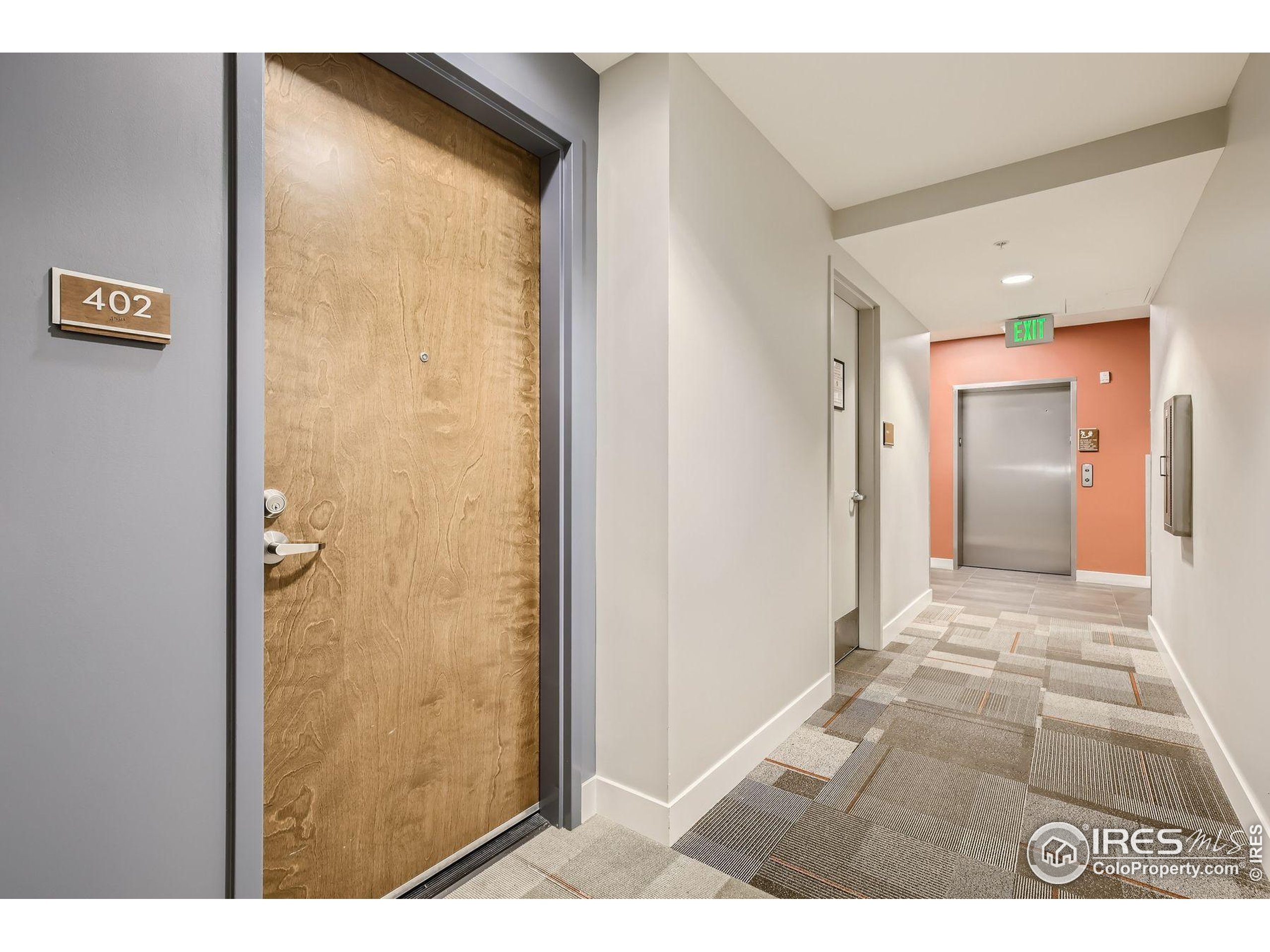 3301 Arapahoe Ave 402