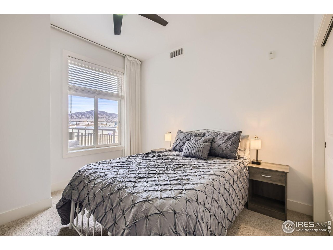 3301 Arapahoe Ave 402