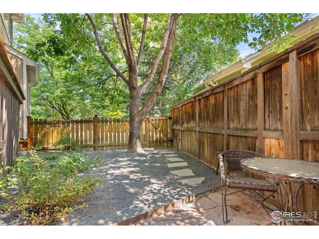 4892 Kings Ridge Blvd