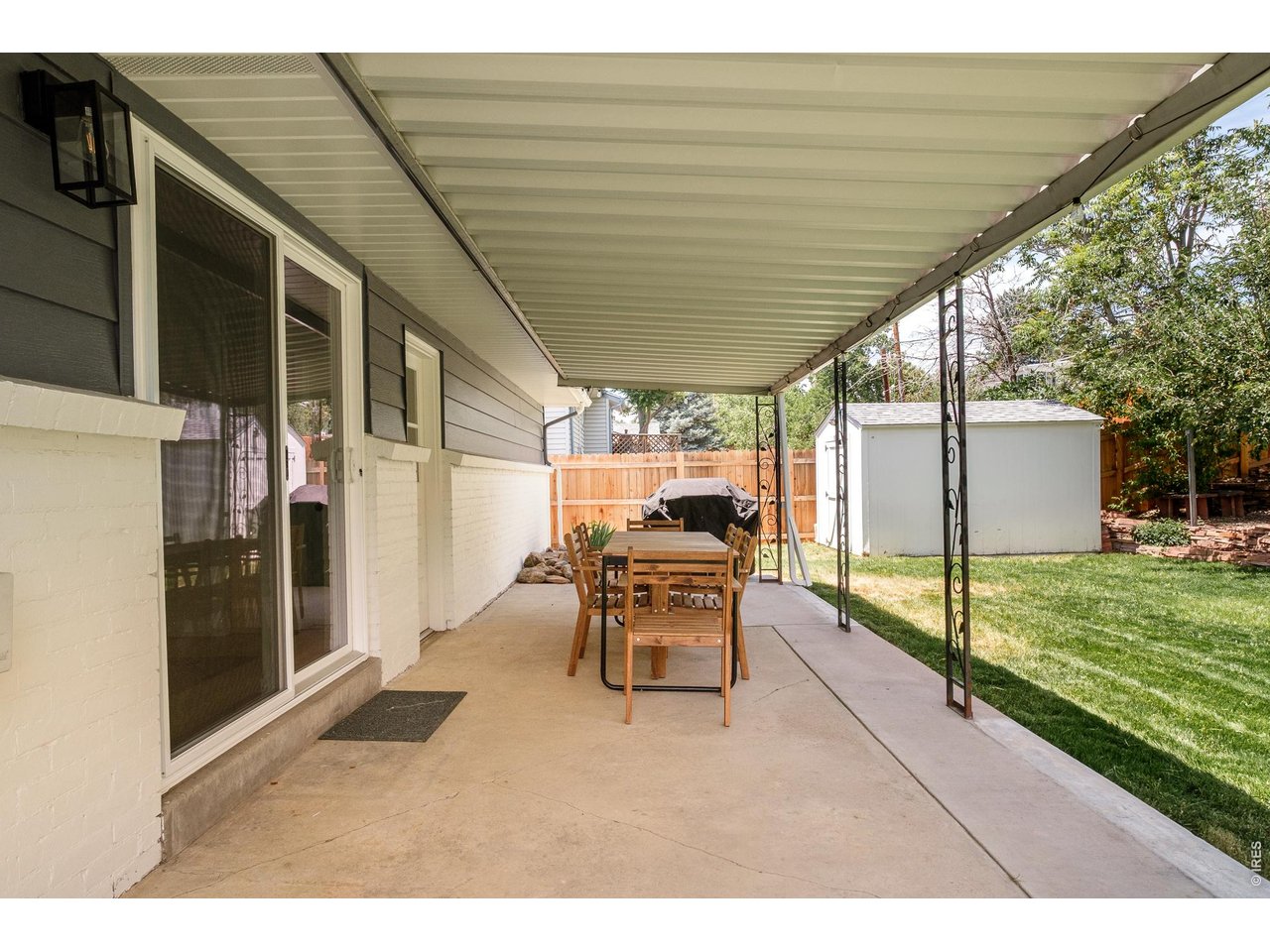 6245 W 71st Pl