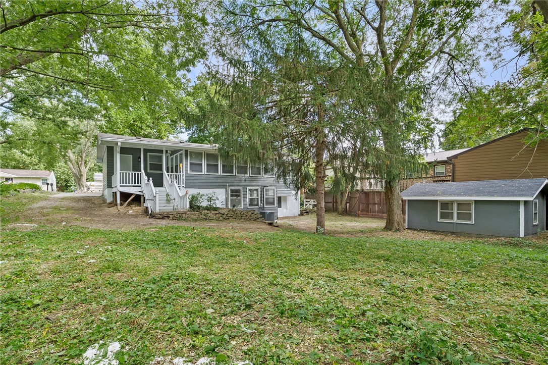 7906 SW 11th Street