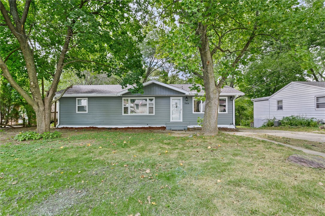 7906 SW 11th Street