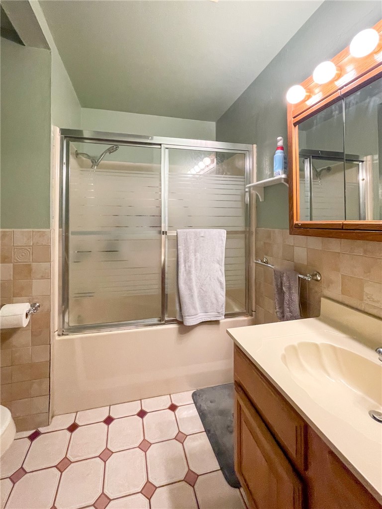 1004 E Ashland Avenue