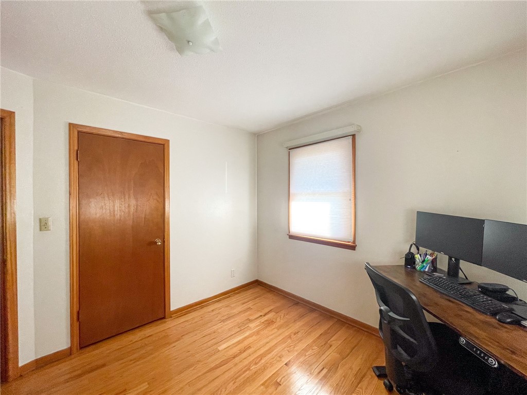 1004 E Ashland Avenue