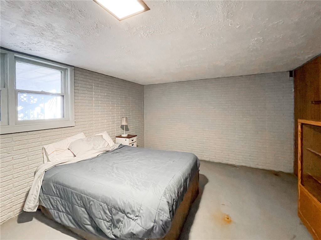 1004 E Ashland Avenue