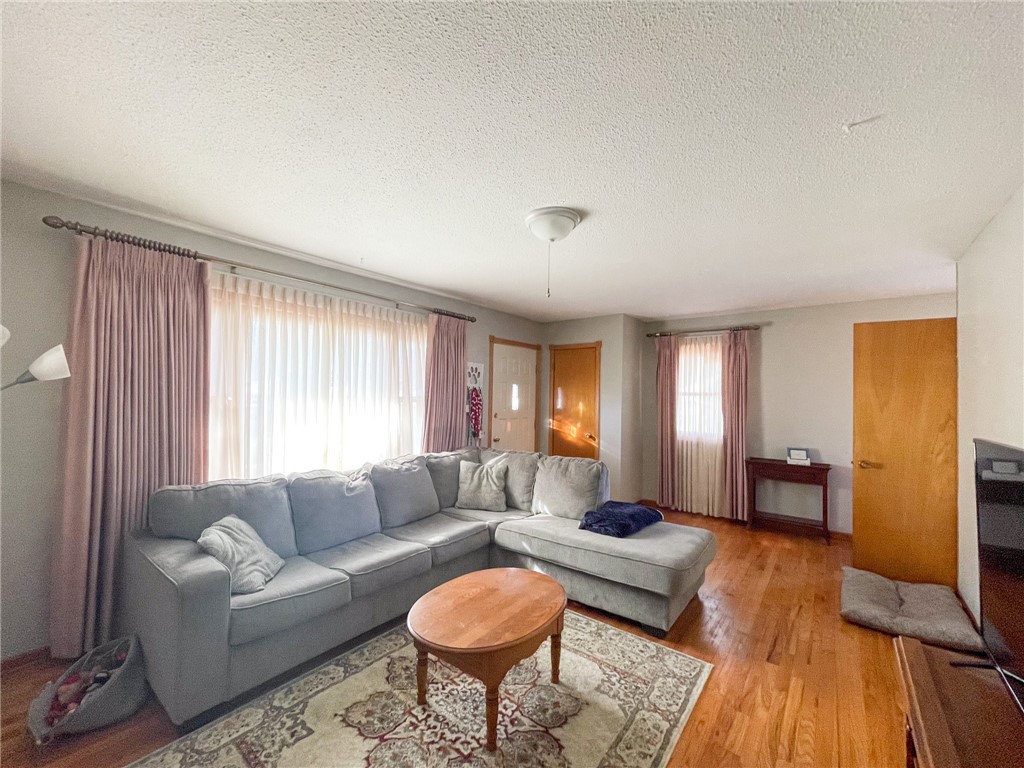 1004 E Ashland Avenue