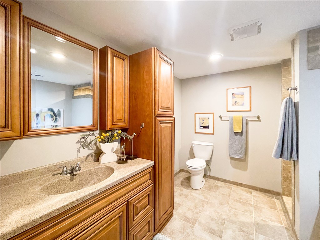 1712 NW Morningside Drive