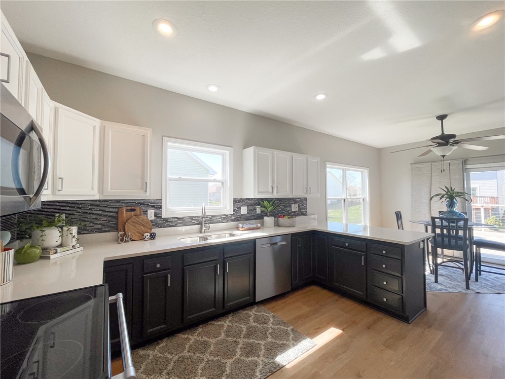 1712 NW Morningside Drive