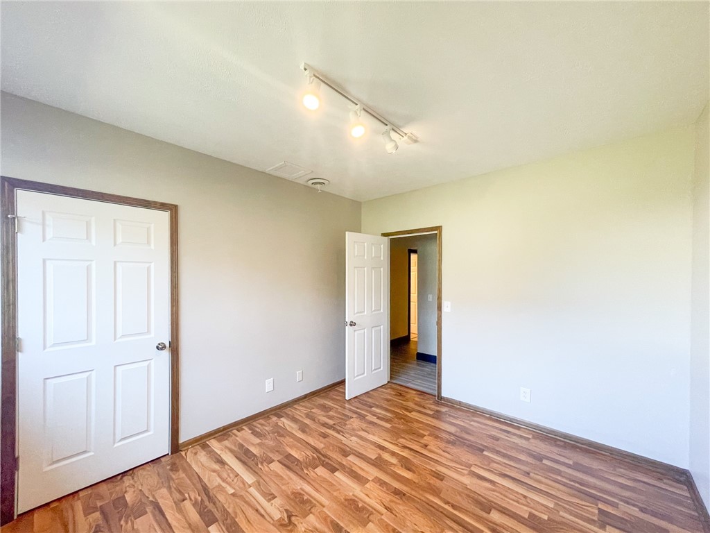 1712 NW Morningside Drive