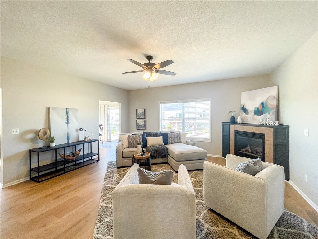 1712 NW Morningside Drive