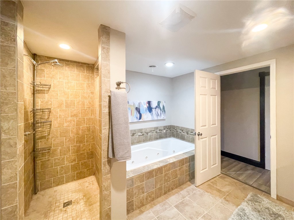 1712 NW Morningside Drive