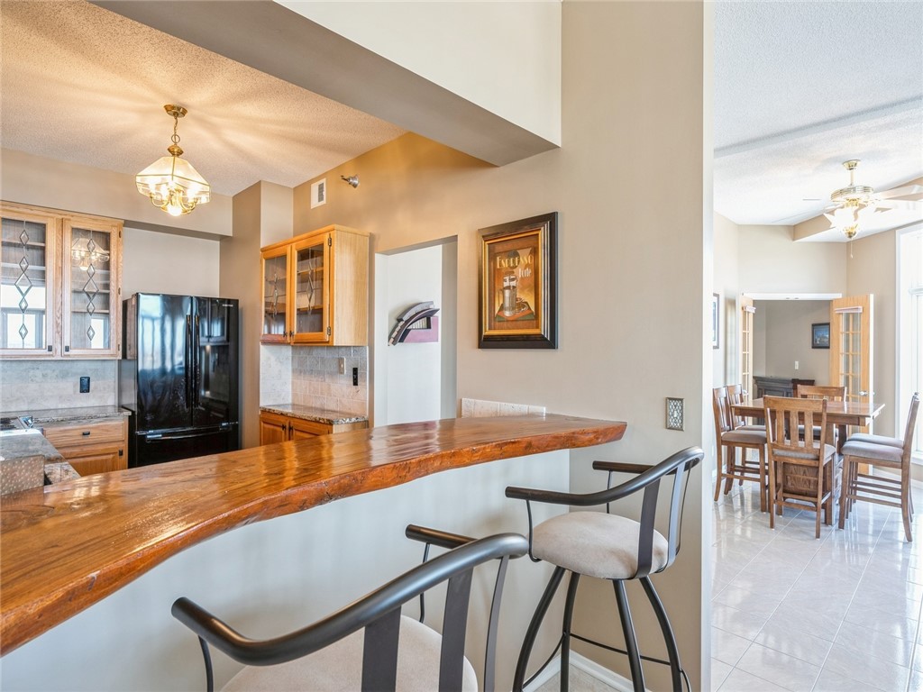 300 Walnut Street 2109