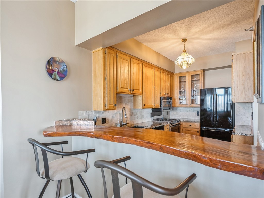 300 Walnut Street 2109