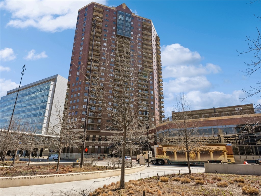 300 Walnut Street 2109