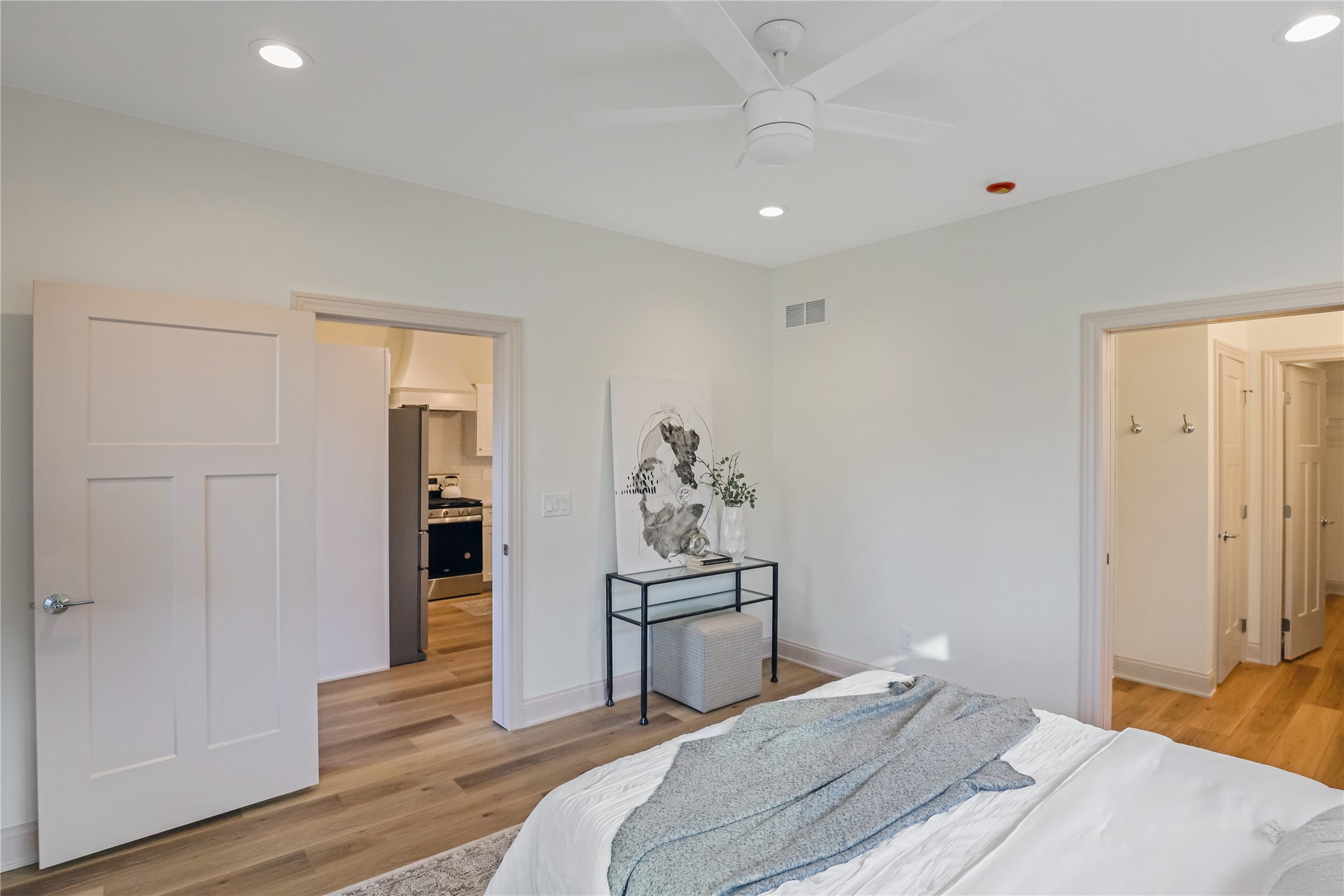 236 E Granger Avenue