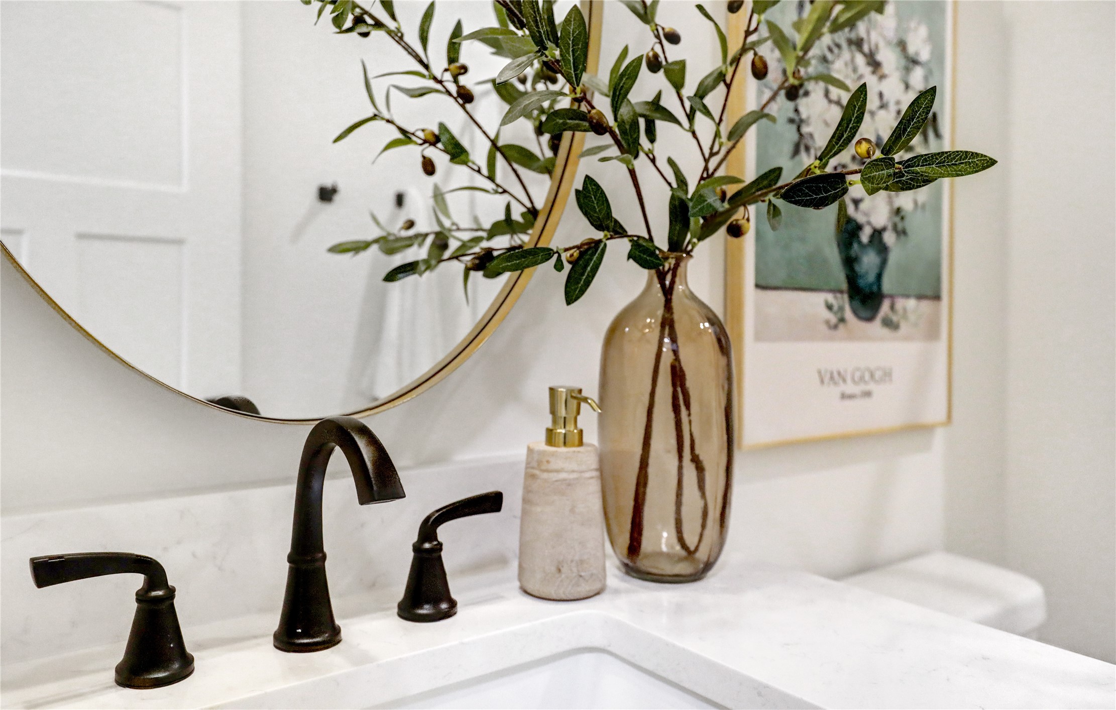 242 E Granger Avenue