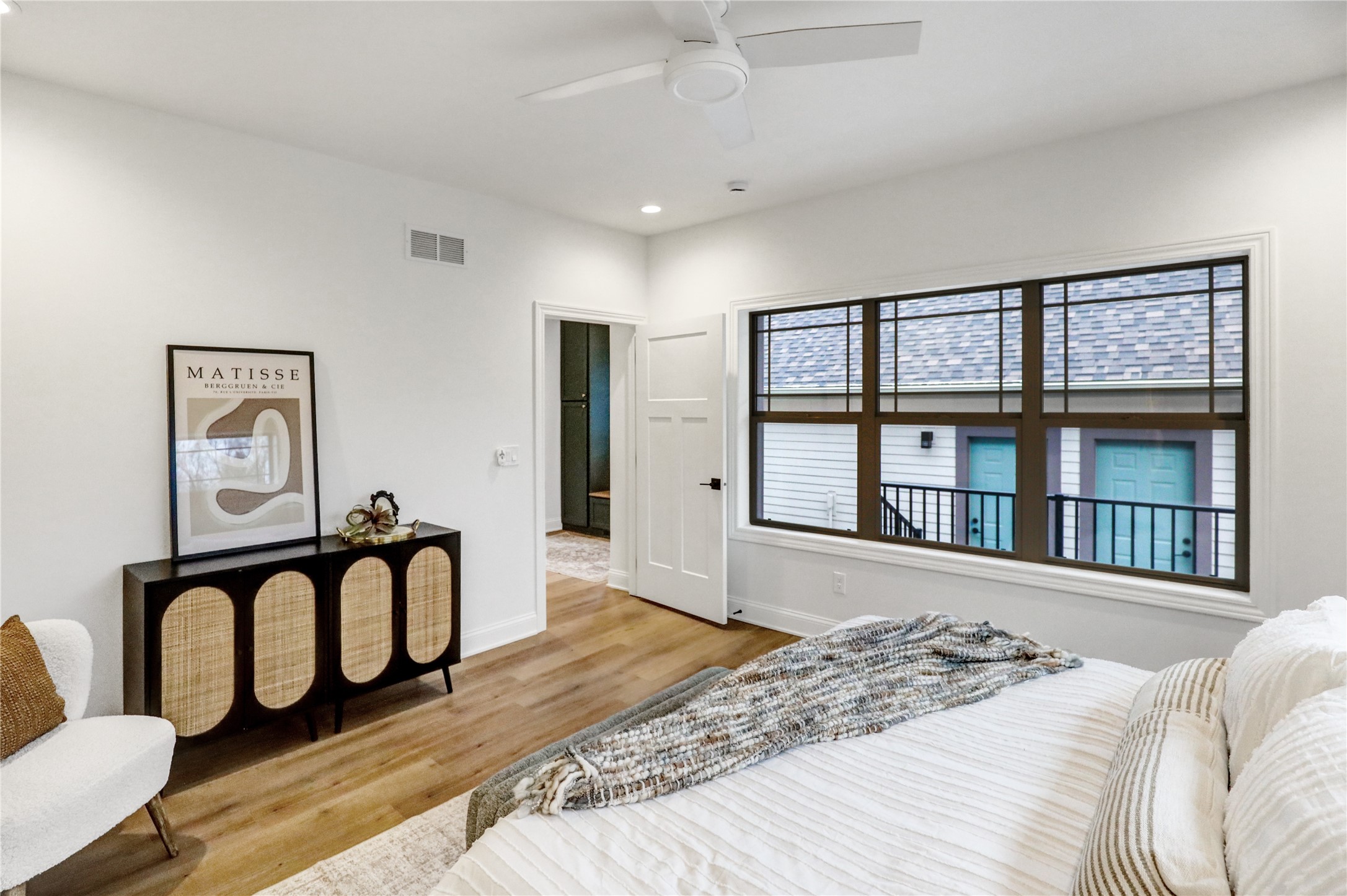 242 E Granger Avenue