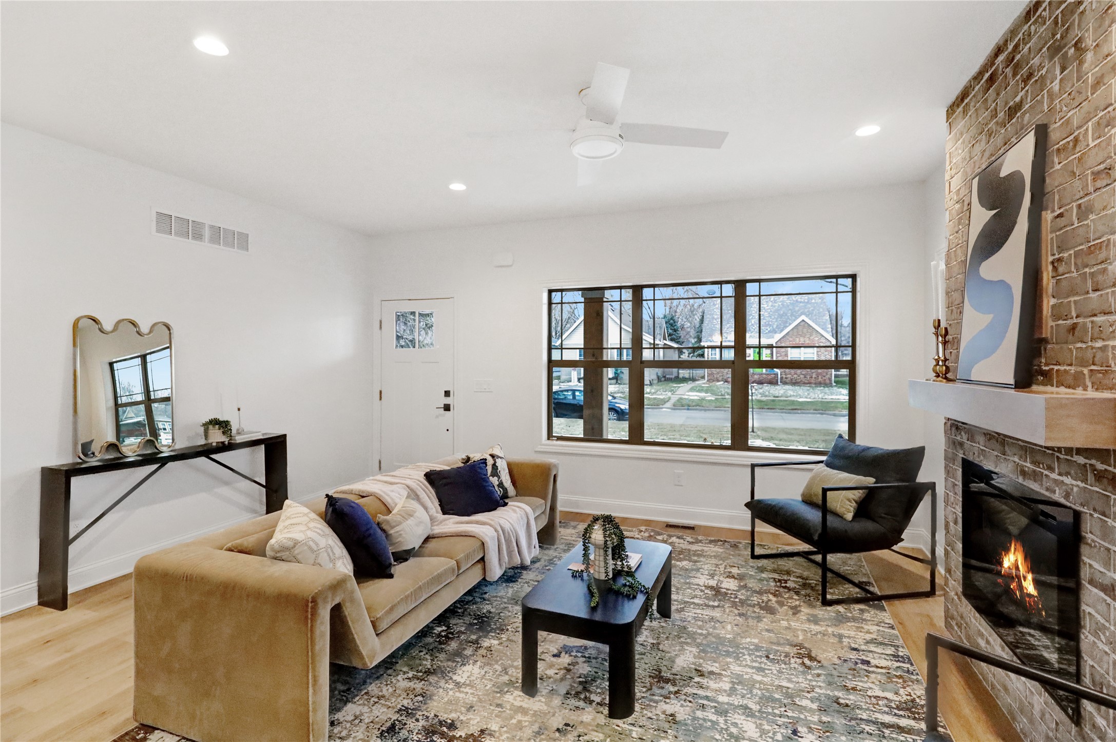 242 E Granger Avenue